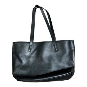 Quince Classic Italian Leather Tote Black